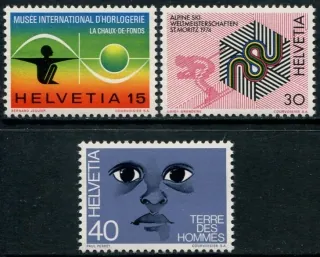 1000-1002 **