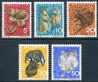 0826-0830 **Fauna