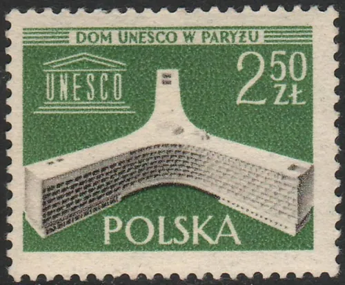 1075*