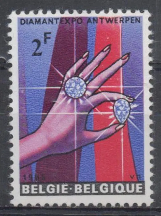 1373